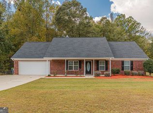 133 Brix Dr, Locust Grove, GA 30248
