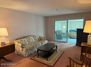 339B Quinton Dr, Monroe Township, NJ 08831