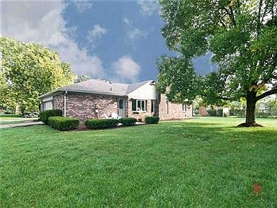 3rd image of 775 Granada Dr