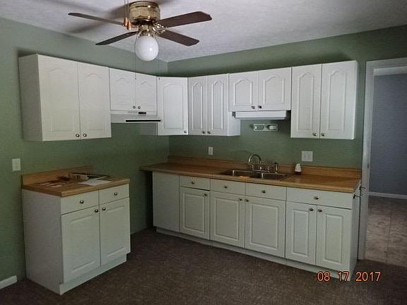 3rd image of 10479 White St
