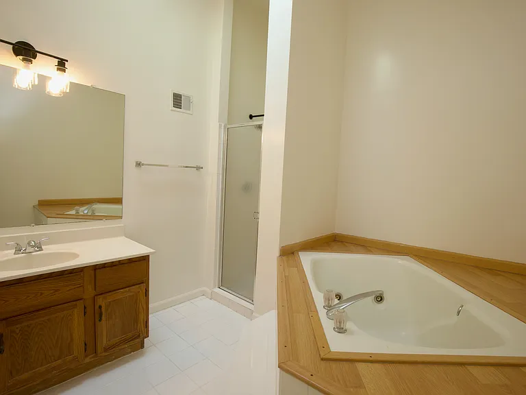 25 Prairie Landing Ct — Photo 9