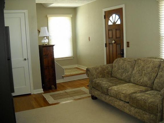 3rd image of 636 Paden St