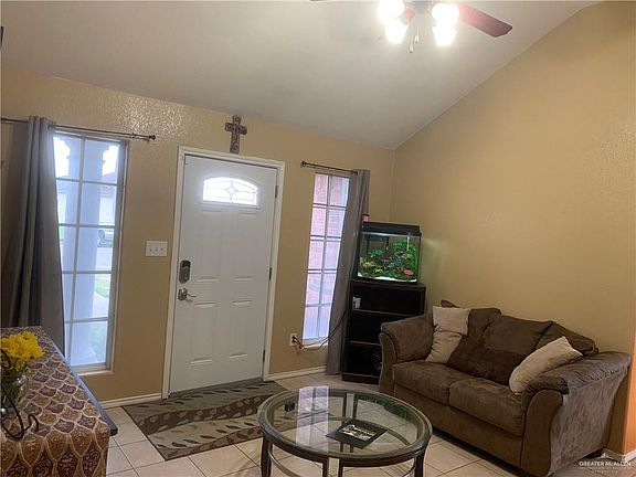 5th image of 611 Baily Dr