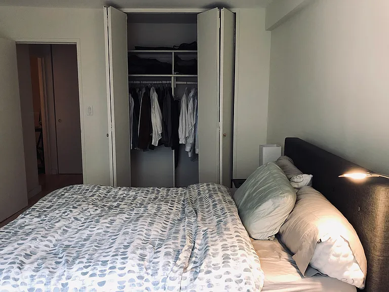 321 E 48th St #6D — Photo 11