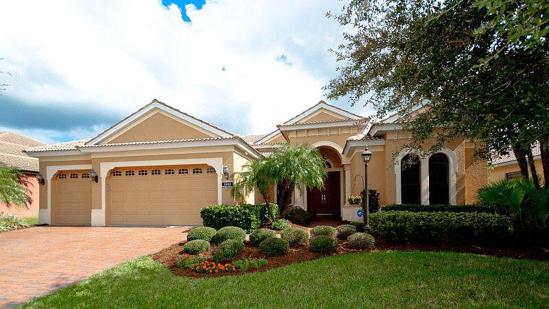 1st image of 4583 Tuscana Dr