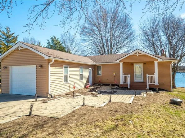 1006 Lake Viking Ter, Altamont, MO 64620