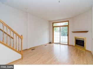 8302 Kimball Dr, Eden Prairie, MN 55347