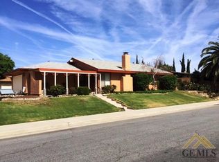 5912 Highlander St, Bakersfield, CA 93306