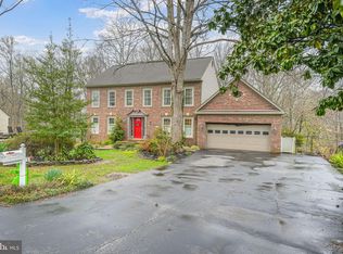 13422 Christopher Pl, Woodbridge, VA 22192