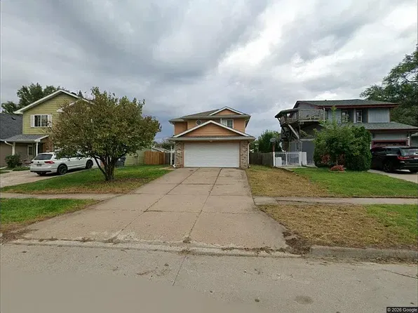 1320 Avenue E, Council Bluffs, IA 51501