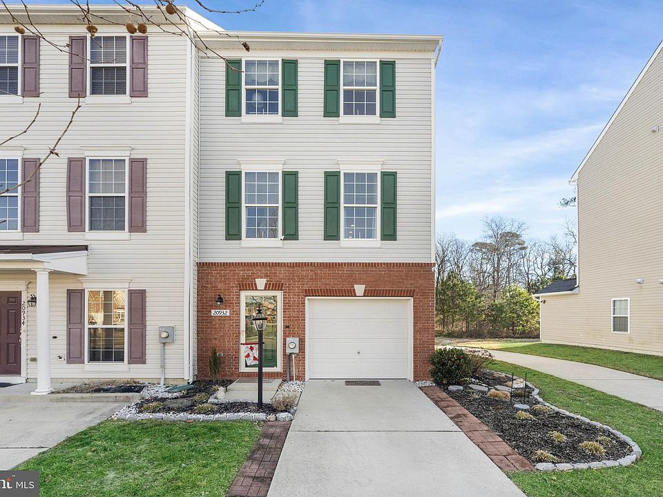 1st image of 20932 Brunswick Ln