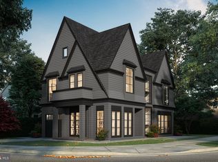 1630 N Barton St, Arlington, VA 22201