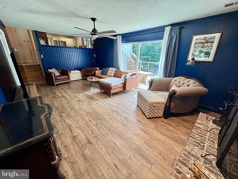 122 Columbus Cv — Photo 21