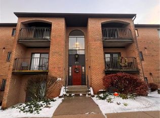 978 Cold Spring Rd APT 4, Allentown, PA 18103