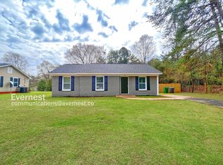1011 Dedmon Dr, Charlotte, NC 28216