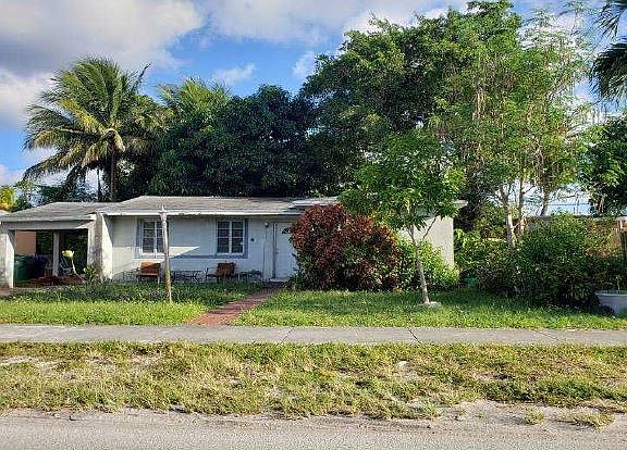 3rd image of 1115 NW 115th St