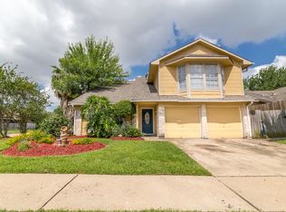 12630 Miriam Ln, Houston, TX 77071