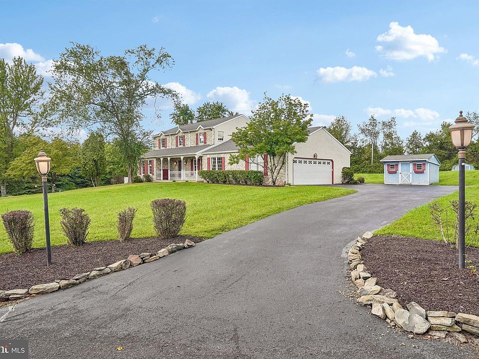 1st image of 857 Heimbach Rd