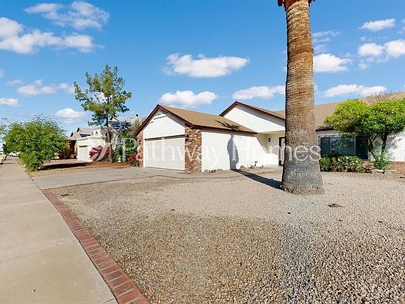 4th image of 6642 N 84th Ln