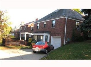 103 National Dr, Pittsburgh, PA 15236