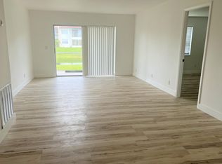 463 Lake Frances Drive #463, West Palm Beach, FL 33411