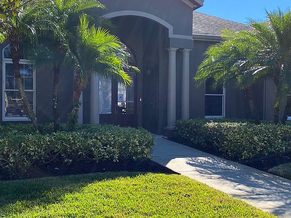 3rd image of 404 Summit Ridge Pl APT 208