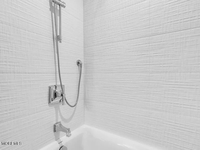 44 Cowart Ave — Photo 28