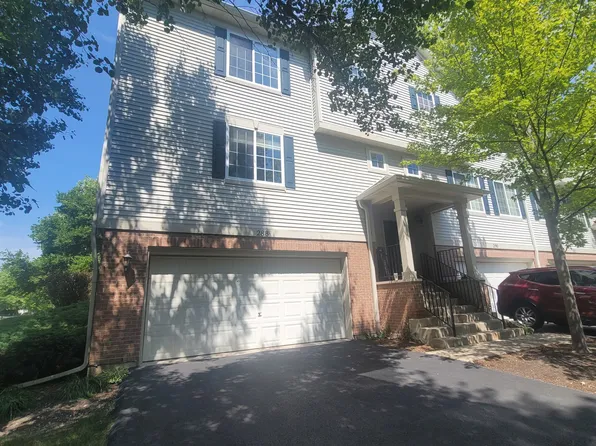 288 Evergreen Cir, Gilberts, IL 60136