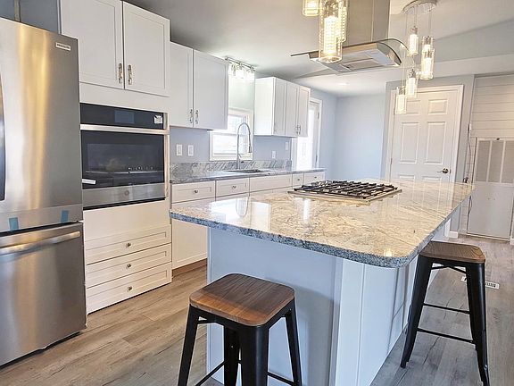 2nd image of 35552 Pine Dr #13692