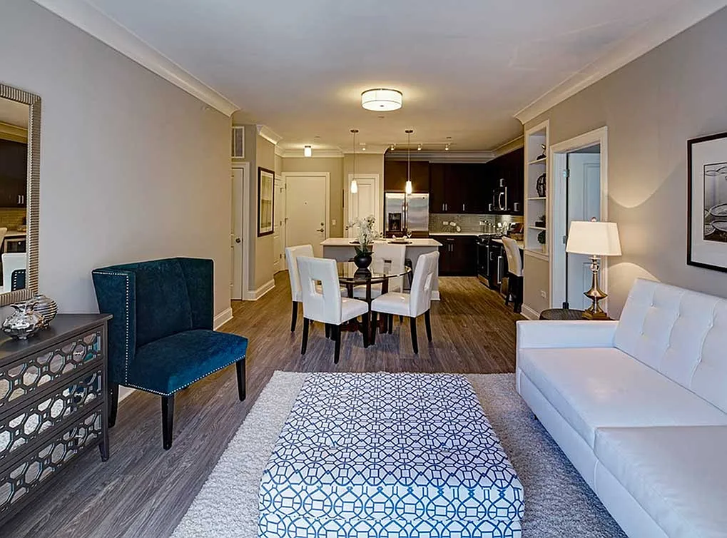 AMLI Deerfield — Photo 3