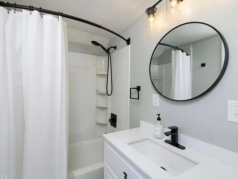 210 Hatchery Rd — Photo 15