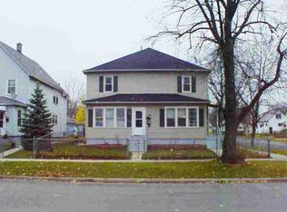 853 Adams St #1, Waukegan, IL 60085