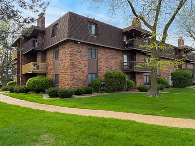 2003 Porte Deleau Ct #207, Highland, IN, 46322