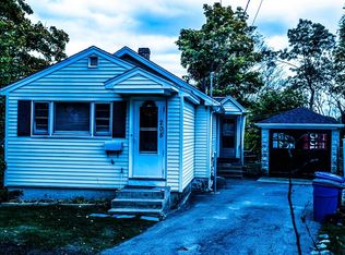 208 Pine Hill Cir, Waltham, MA 02451