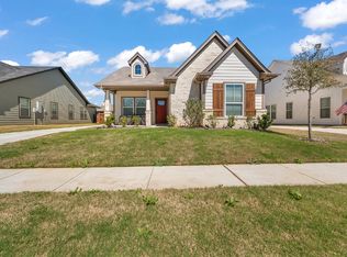 1568 Reverie Rd, Burleson, TX 76028
