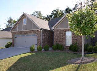 1134 Emerald Ridge Dr, Calera, AL 35040