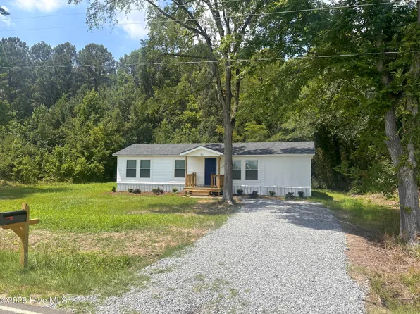 211 W Church Street, Lasker, NC 27845