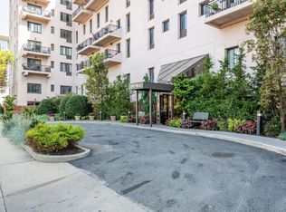 100 W Broadway APT 7N, Long Beach, NY 11561