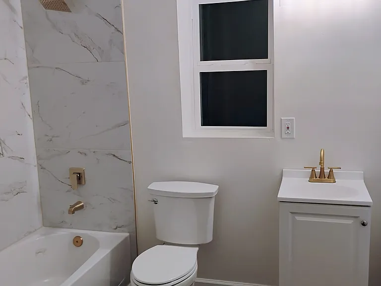 5837 Christobel Ave — Photo 5