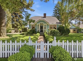 214 15th Street, Lynden, WA 98264