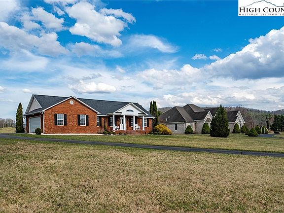 5th image of 1782 Harbin Hill Road