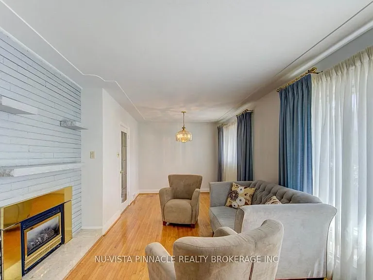 530 Huron St — Photo 5
