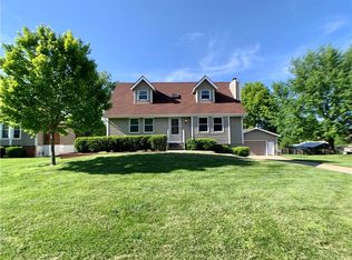 1100 NE 114th St, Kansas City, MO 64155
