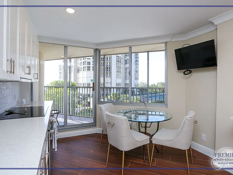 4041 Gulf Shore Blvd N #305 — Photo 6