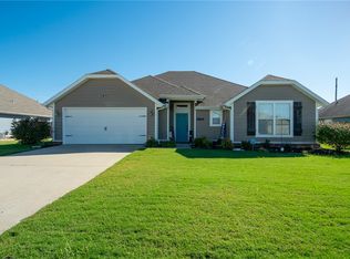 3869 Deerhurst St, Springdale, AR 72764