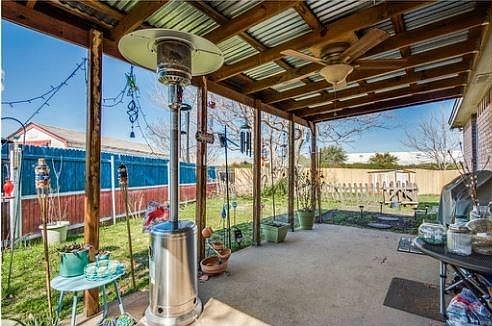 2nd image of 6105 Justin Ct