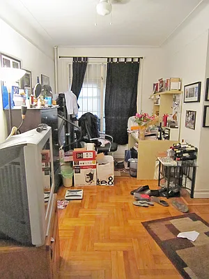 Rented by DSA Realty | media 42