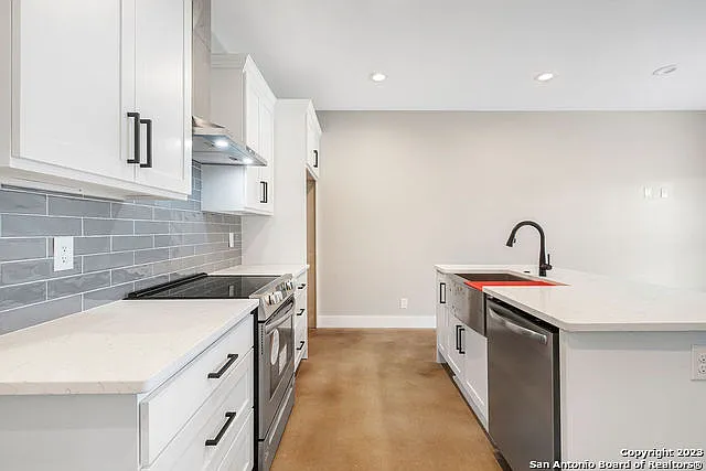 1910 E Houston St #4 — Photo 12