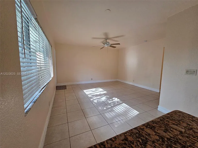 1423 Holly Heights Dr #4 — Photo 13