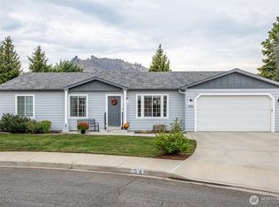 1516 Willow Pl, Wenatchee, WA 98801